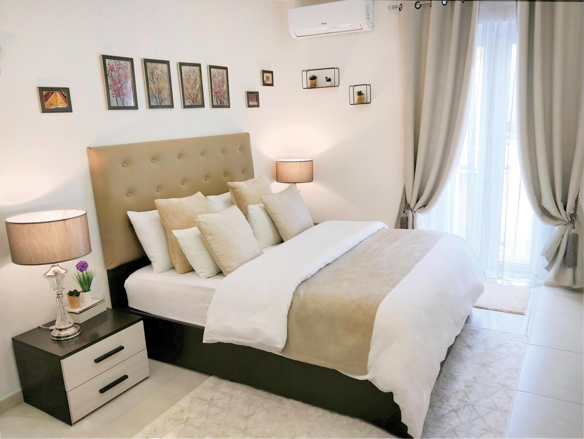 Central Rooms - Near Valletta & Sliema - Best Bus Lines Hamrun Buitenkant foto
